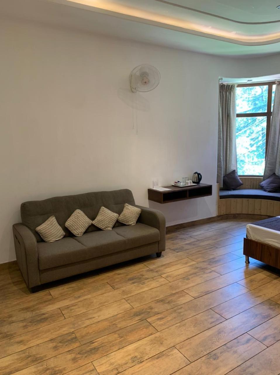 The Hill Crest Inn Shimla Exterior foto
