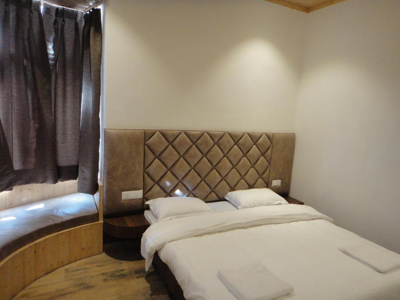 The Hill Crest Inn Shimla Exterior foto